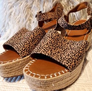 Womens Cheetah Platform Open Toe Sandals New Size 11